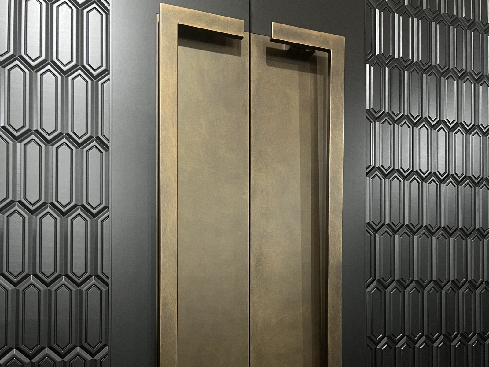 Aluminum Door SED-A-5801 view 3